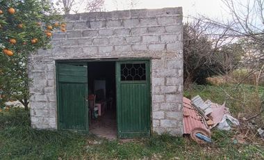 Casa en venta - 2 Dormitorios 1 Baño - Cochera - 1.400Mts2 - Urdampilleta, Bolívar