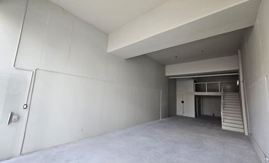 LOCAL EN VENTA MORON NORTE - EXCELENTE UBICACION