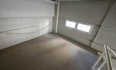 LOCAL EN VENTA MORON NORTE - EXCELENTE UBICACION