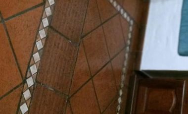 Casa en venta - 3 Dormitorios 2 Baños - Cocheras - 360Mts2 - Merlo