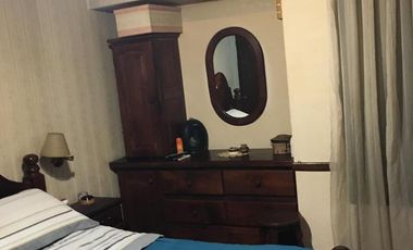 Casa en venta - 3 Dormitorios 2 Baños - Cocheras - 360Mts2 - Merlo