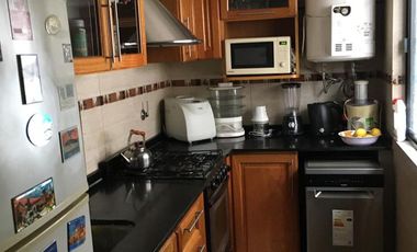 Casa en venta - 3 Dormitorios 2 Baños - Cocheras - 360Mts2 - Merlo