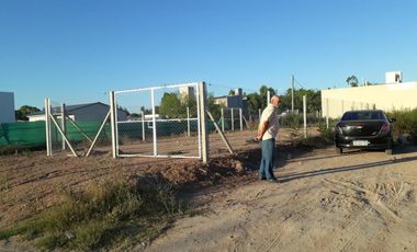 Terreno en venta - 300Mts2 - Villa Parque Sicardi