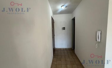 Monoambiente vivienda/Apto Profesional centro de Ballester