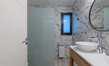 Casa en  VENTA CASA COSTA ESMERALDA, BARRIO SENDEROS IV, LOTE AL 486, 5 AMBIENTES