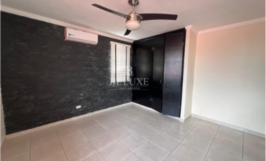 VENTA DE CASA EN CASTEL NOVO EN LA ENTRADA DE SANTA MARIA (13)