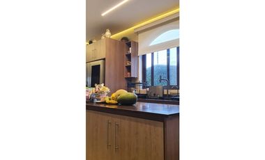 COSTA SUR / EL DORAL / 500M / 4 HABITACIONES / 4 PARKING