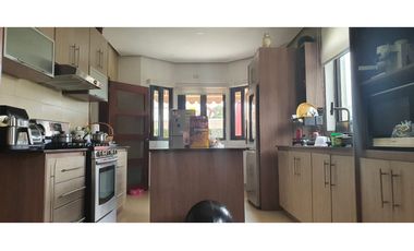 COSTA SUR / EL DORAL / 500M / 4 HABITACIONES / 4 PARKING