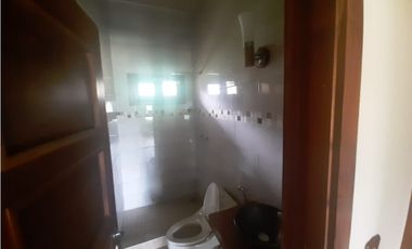 VENTA DE HERMOSA CASA MODERNA EN CHITRÉ