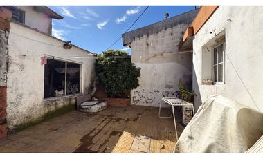 Venta de casa en calle Don Bosco y Circunvalación.