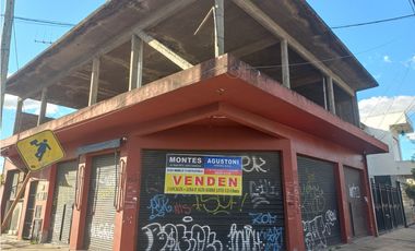 LOCALES CALLE ALMEIRA Y NORQUINS