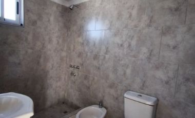 PH en Alquiler en Parque Luro