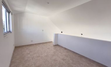 PH en Alquiler en Parque Luro