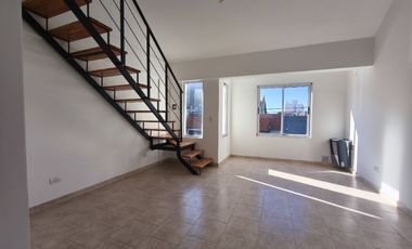 PH en Alquiler en Parque Luro