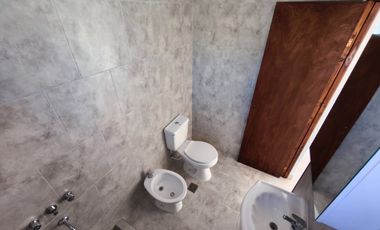 PH en Alquiler en Parque Luro