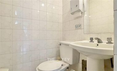 Oficina en Arriendo en Manuel Bulnes - Andrés Bello.