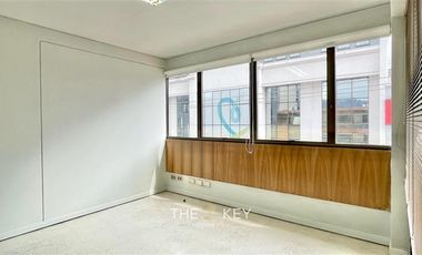 Oficina en Arriendo en Manuel Bulnes - Andrés Bello.