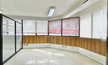 Oficina en Arriendo en Manuel Bulnes - Andrés Bello.
