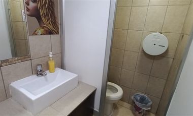 Local Comercial en Venta en Metro >Baquedano