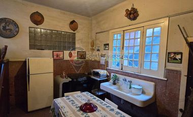 Gran Casa en venta en esquina y junto al WTC