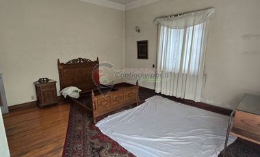 Gran Casa en venta en esquina y junto al WTC