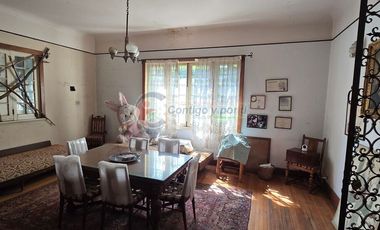 Gran Casa en venta en esquina y junto al WTC