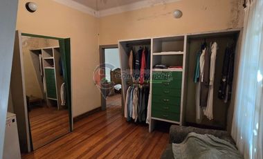 Gran Casa en venta en esquina y junto al WTC