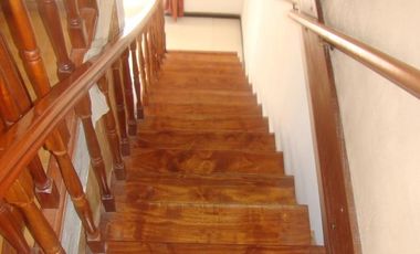 Casa en venta - 4 Dormitorios 3 Baños 1 Cochera - 226Mts2  - Villa Ballester