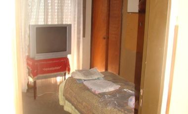 Casa en venta - 4 Dormitorios 3 Baños 1 Cochera - 226Mts2  - Villa Ballester