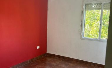 Departamento en venta - 2 Dormitorios 1 Baño - Cochera - 71Mts2 - Avellaneda