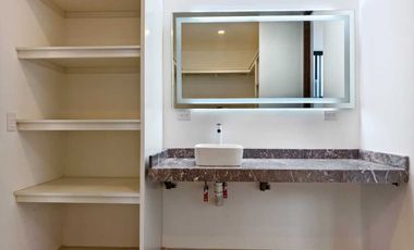 AMPLIA E ILUMINADA CASA NUEVA EN VENTA EN CONDOMINIO 3 ARROYOS, NORPONIENTE AGS.