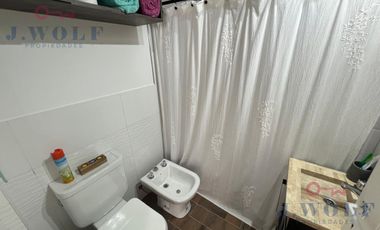 Departamentos de dos ambientes moderno con Balcón y cochera