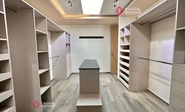 Casa de Lujo en venta en Provenza Zona Sur Santa Anita