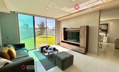 Casa de Lujo en venta en Provenza Zona Sur Santa Anita