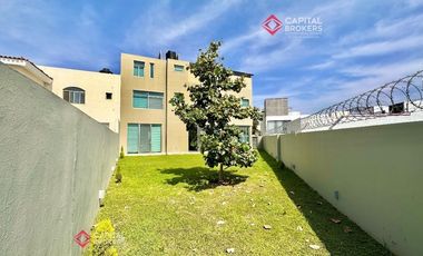 Casa de Lujo en venta en Provenza Zona Sur Santa Anita