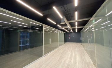 Corporativo Oficinas en Venta en Corporativo Country Club