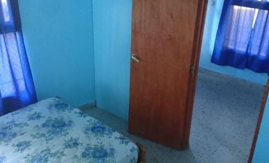 Casa en venta - 4 Dormitorios 3 Baños 4 Cocheras - 350Mts2 - Las Toninas