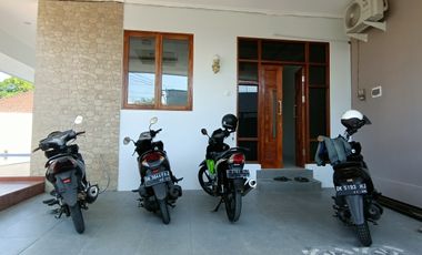 Villa di Kertalangu hanya 3 menit ke Dyatmika School Bali