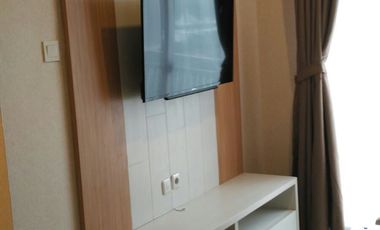 Disewakan Apartemen Trivium 2br South hadap danau bagus dan nyaman