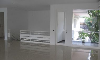 Kemang utara 44C Kemang Utara I Lembonghouse