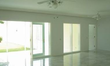 Sewa Rumah Townhouse Pondok Intan Residence 5H Furnished Swimming Pool