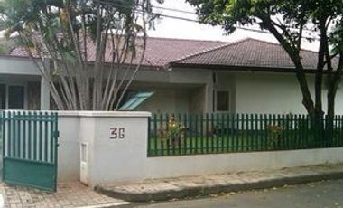 Siaga Raya 3G - Rumah Furnished Kolam Renang di Pejaten, Townhouse