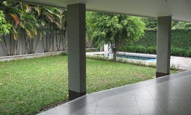 Siaga Raya 3G - Rumah Furnished Kolam Renang di Pejaten, Townhouse