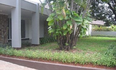 Siaga Raya 3G - Rumah Furnished Kolam Renang di Pejaten, Townhouse