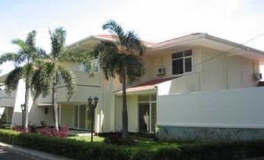 Siaga Raya 77E - Semi Furnished House At Compound Lembonghouse