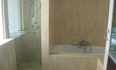 Siaga Raya 77E - Semi Furnished House At Compound Lembonghouse