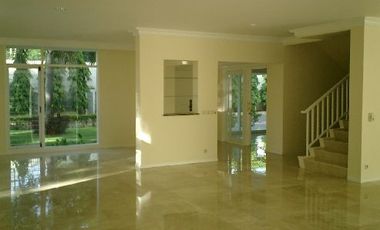 Siaga Raya 77E - Semi Furnished House At Compound Lembonghouse