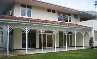 Siaga Raya 77E - Semi Furnished House At Compound Lembonghouse