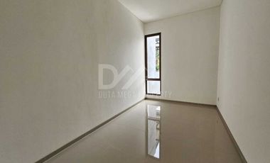Dijual Cepat Rumah Cantik Kt.3 Siap Huni di Graha Raya