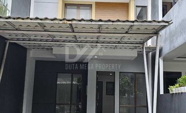 Dijual Cepat Rumah Cantik Kt.3 Siap Huni di Graha Raya